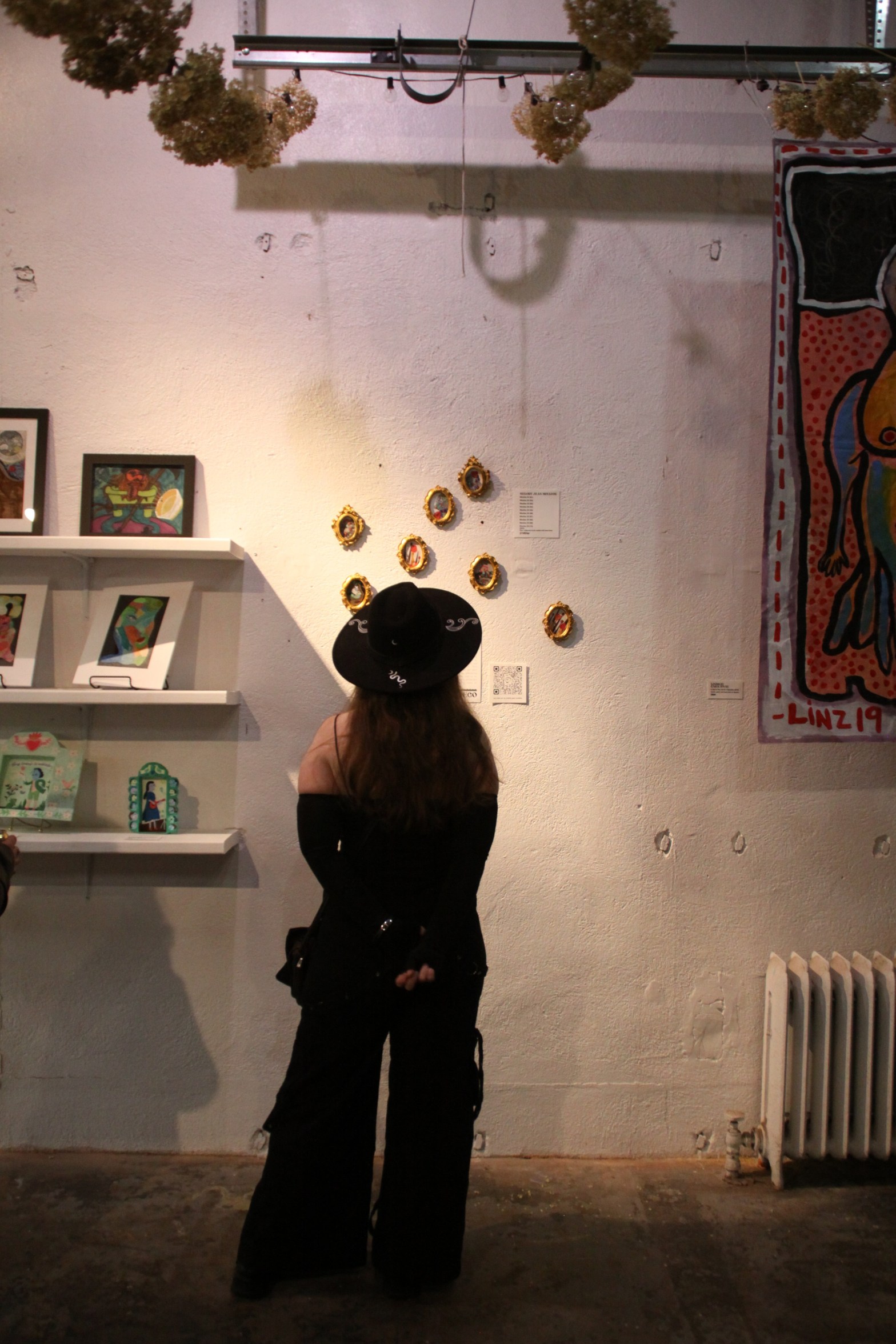 “Faces In The Crowd” Photo Album