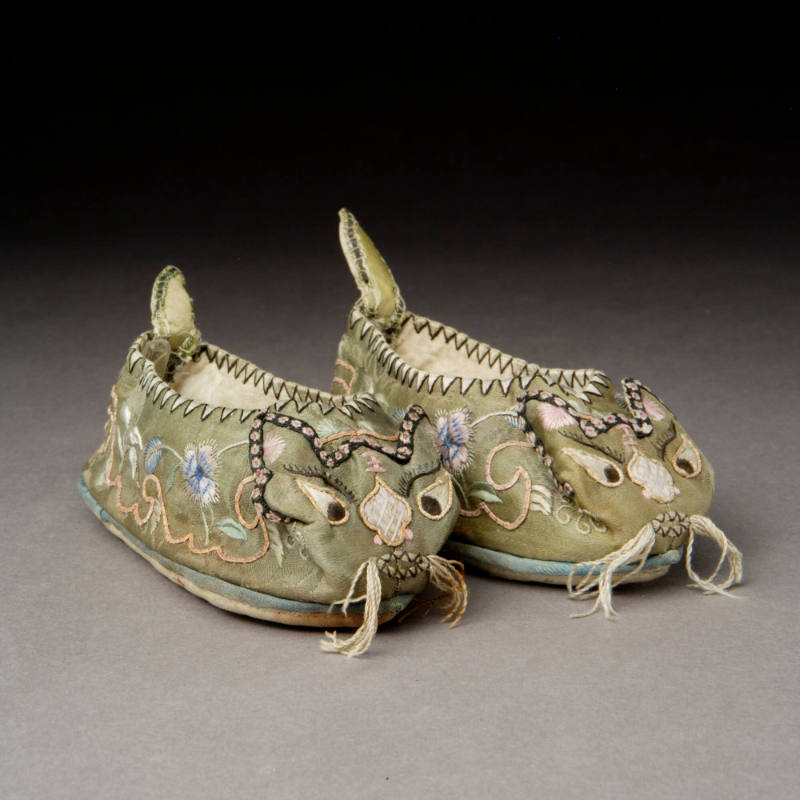 Daily Art: Baby Shoes with Protective Tigers